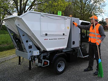 Waste collection body and toolbox