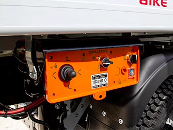 Tail lift controls