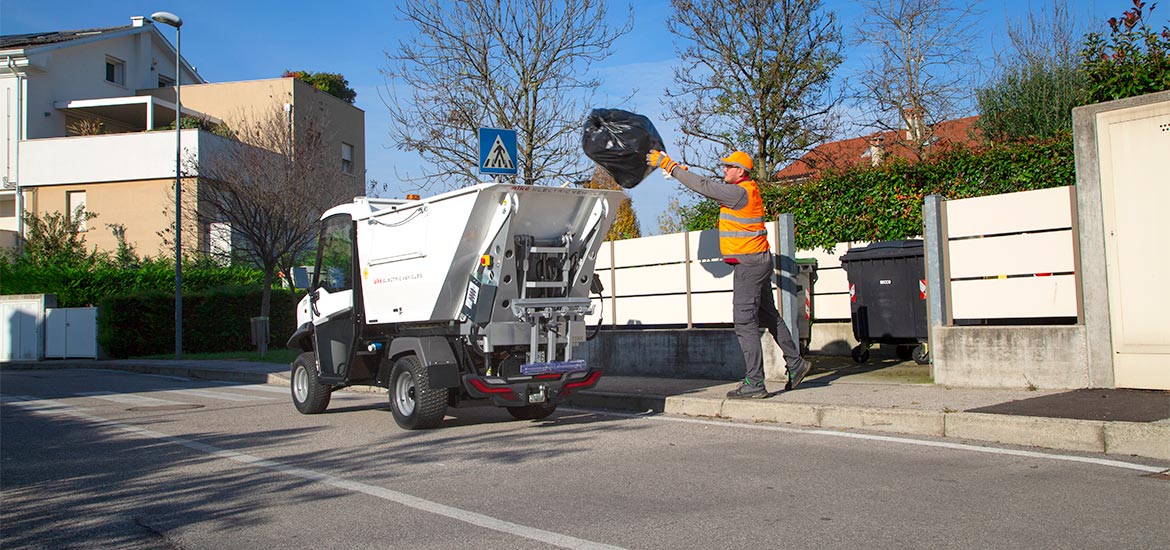 Electric vehicles for waste collection in municipalities