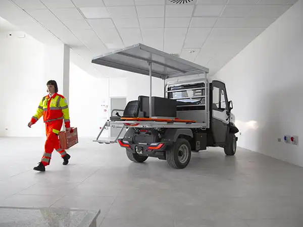 ALKE' Electric Ambulance - First aid vehicles equipped with stretcher