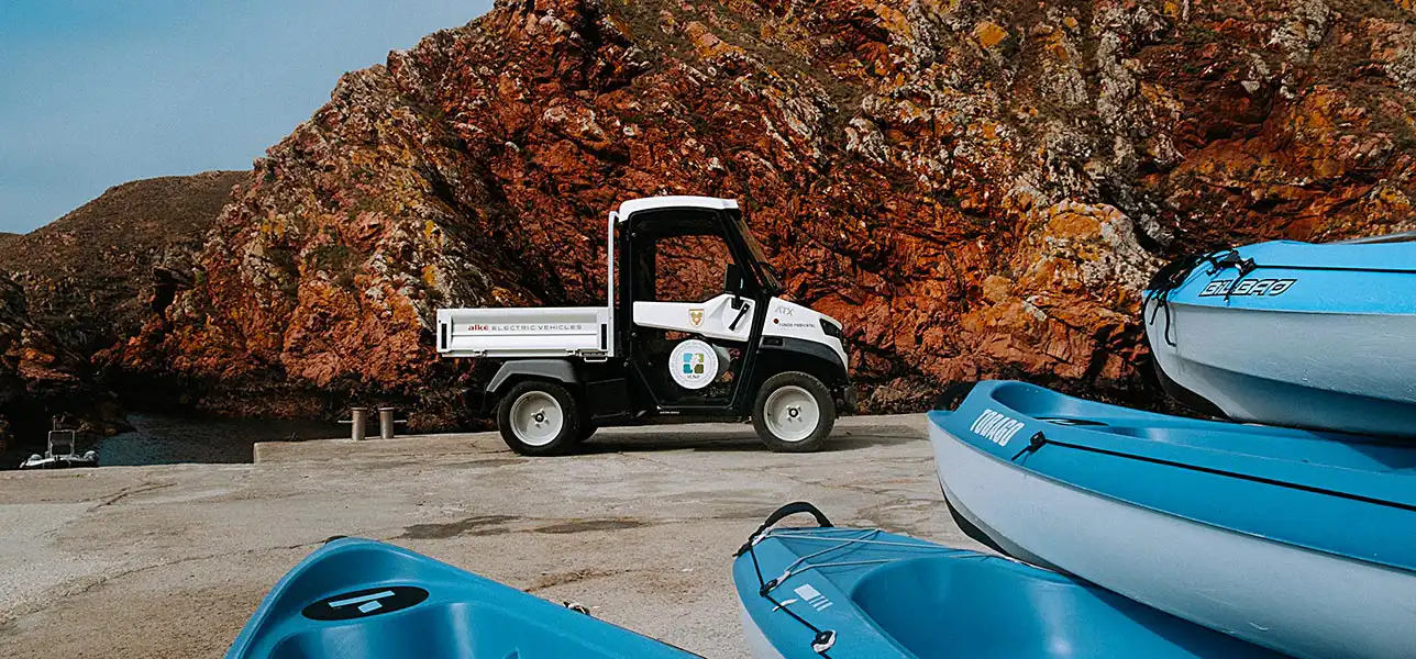Compact zero-emission vehicles for islands