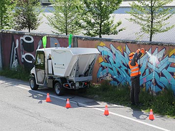 Høytrykksspyler og avfallshus